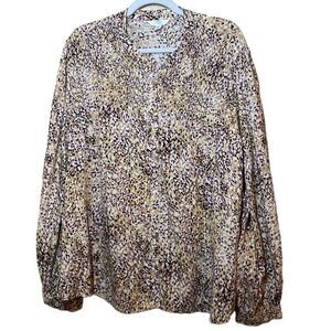 Time and Tru Women’s Animal Print Button Down Smocked Top 3X long ballon sleeve